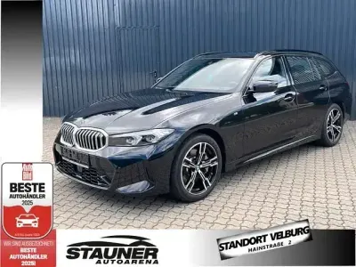 Gebraucht BMW 330 M Sport 245 PS (180 kW) 2025 Schwarz Kombi