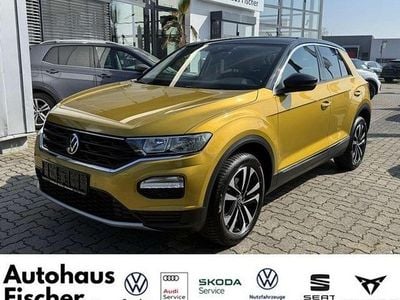 Usata VW T-Roc United 150 CV (110 kW) 2021 Giallo SUV