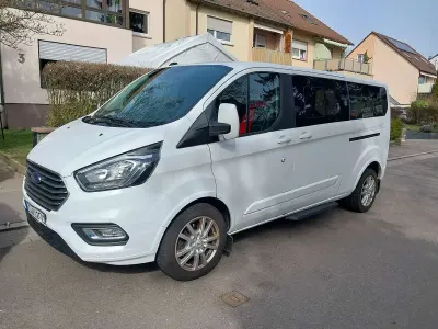 Gebraucht Ford Tourneo Custom Titanium 131 PS (96 kW) 2021 Weiß Van