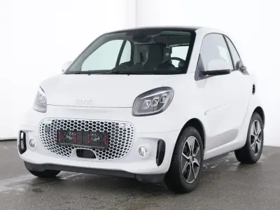 Gebraucht Smart ForTwo Electric Drive Passion Exclusive 60 kW (82 PS) 2024 Weiß Coupé