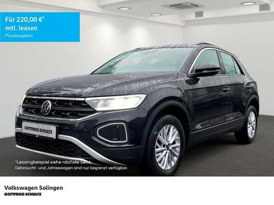 Second-hand VW T-Roc Life 116 CP (85 kW) 2022 Negru SUV