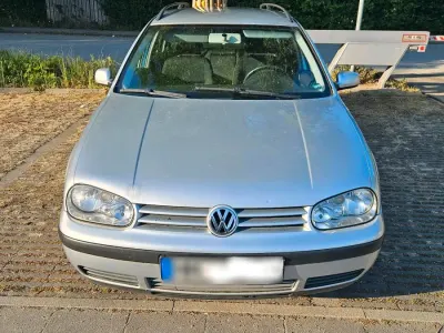 Gebraucht VW Golf IV 101 PS (74 kW) 2002 Silber Kombi