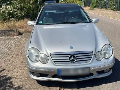 Gebraucht Mercedes C200 AMG 163 PS (119 kW) 2001 Silber Coupé