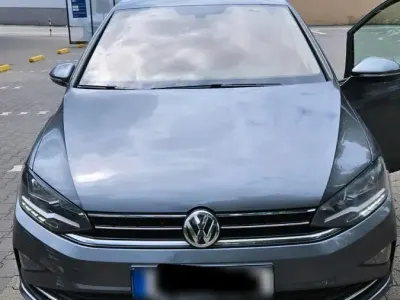 Gebraucht VW Golf VII 150 PS (110 kW) 2018 Grau Kleinwagen