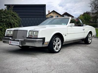 Weiß Gebraucht 1983 Buick Riviera Coupé | 17.990 €