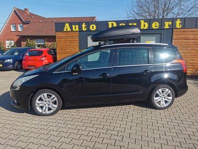 Schwarz Gebraucht 2012 Peugeot 5008 Van / Kleinbus | 8.500 € (Teuer)