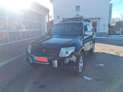 Gebraucht Mitsubishi Pajero 250 PS (183 kW) 2007 Schwarz SUV