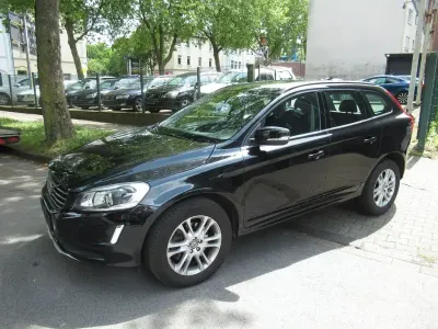Gebraucht Volvo XC60 Momentum 136 PS (100 kW) 2014 Schwarz SUV