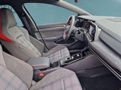 Gebraucht VW Golf VIII 265 PS (194 kW) 2024 Schwarz Limousine