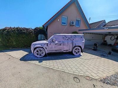 Gebraucht Land Rover Defender HSE Dynamic 300 PS (220 kW) 2024 Schwarz SUV