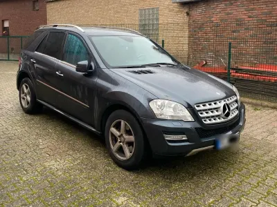 Używany Mercedes ML350 231 KM (169 kW) 2011 SUV