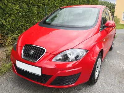 Gebraucht Seat Altea Reference 86 PS (63 kW) 2009 Rot Limousine