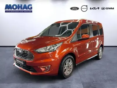 Gebraucht Ford Tourneo Connect Titanium 120 PS (88 kW) 2022 Orange Van / Kleinbus