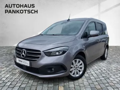 Gebraucht Mercedes 180 116 PS (85 kW) 2023 Grau Limousine