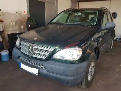 Brugt Mercedes ML320 218 HK (160 kW) 2001 Grøn SUV