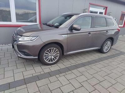 Second-hand Mitsubishi Outlander P-HEV Spirit 135 CP (99 kW) 2021 SUV