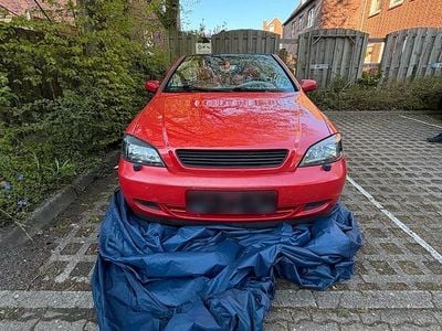 Gebraucht Opel Astra Cabriolet 125 PS (91 kW) 2003 Rot Cabrio