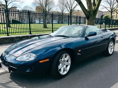 Gebraucht Jaguar XK8 284 PS (208 kW) 1999 Blau Cabrio