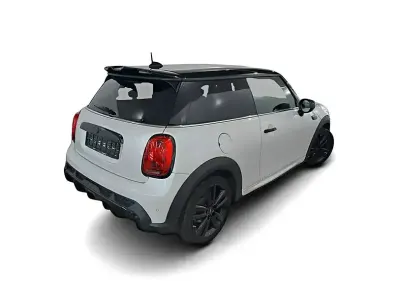 Gebraucht Mini John Cooper Works 136 PS (100 kW) 2023 Weiss Kleinwagen