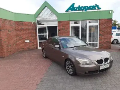 Gebraucht BMW 520 Performance 170 PS (125 kW) 2003 Braun Limousine