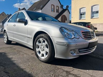 Mercedes C240