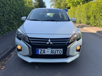Gebraucht Mitsubishi Space Star Basis 71 PS (52 kW) 2020 Weiß Kleinwagen