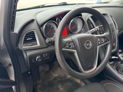 Grau Gebraucht 2013 Opel Astra Kombi | 4.900 € (Fairer Preis)