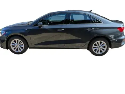 Gebraucht Audi A3 110 PS (80 kW) 2022 Grau Limousine