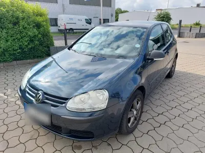 Gebraucht VW Golf V 80 PS (58 kW) 2007 Blau Kleinwagen