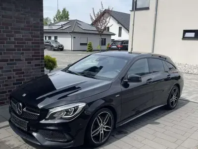 Brugt Mercedes CLA220 177 HK (130 kW) 2018 Sort Sedan
