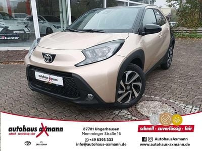 Gebraucht Toyota Aygo X 72 PS (52 kW) 2025 Ginger/schwarz SUV