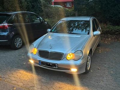Mercedes C220