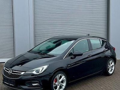 Schwarz Gebraucht 2018 Opel Astra Innovation Limousine | 12.990 € (Fairer Preis)