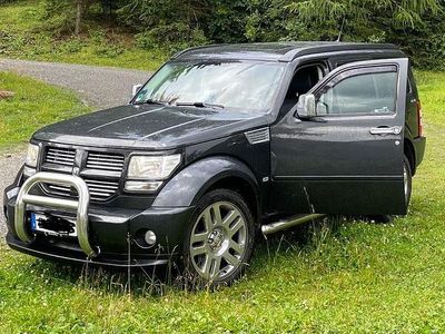 Gebraucht Dodge Nitro 264 PS (194 kW) 2011 Schwarz SUV