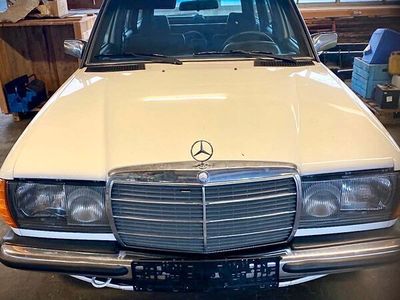 gebraucht Mercedes 200 W123 Kombi