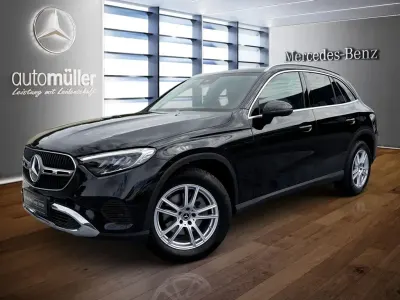Gebraucht Mercedes GLC200 Avantgarde 204 PS (150 kW) 2024 Schwarz SUV