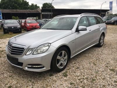 Mercedes E200