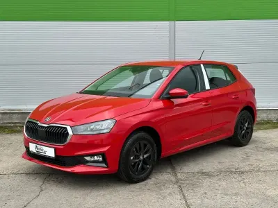Neu Skoda 105 80 PS (58 kW) 2025 Rot Limousine