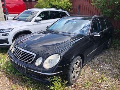 Mercedes E320