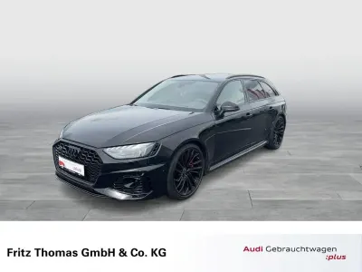 Gebraucht Audi RS4 Sport 450 PS (330 kW) 2022 Mythosschwarz Kombi