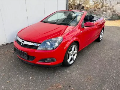 Gebraucht Opel Astra GTC 200 PS (147 kW) 2008 Rot Cabrio
