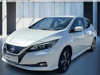 Gebraucht Nissan Leaf Acenta 160 kW (218 PS) 2021 Weiß Kleinwagen