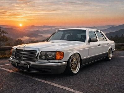 Gebraucht Mercedes S260 160 PS (117 kW) 1987 Weiß Limousine