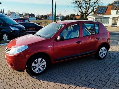 Gebraucht Dacia Sandero 75 PS (55 kW) 2009 Rot Kleinwagen