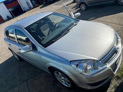 Gebraucht Opel Astra 115 PS (84 kW) 2008 Grau Kombi