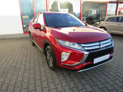 Gebraucht Mitsubishi Eclipse Cross Plus 163 PS (119 kW) 2019 Dynamik rot SUV