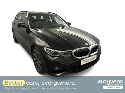 Gebraucht BMW 320e M Sport 163 PS (119 kW) 2022 Schwarz Kombi