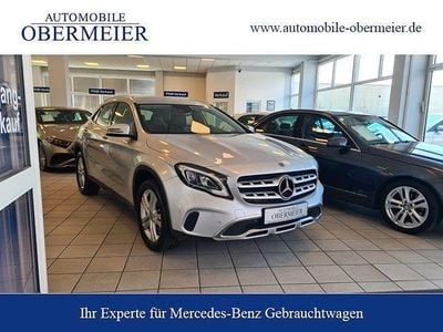 Mercedes GLA220