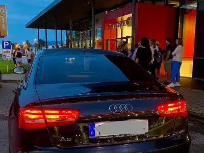Gebraucht Audi A6 Comfort 204 PS (150 kW) 2013 Schwarz Limousine