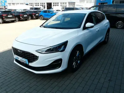 Używany Ford Focus Style 125 KM (91 kW) 2023 Biały Sedan/Limuzyna